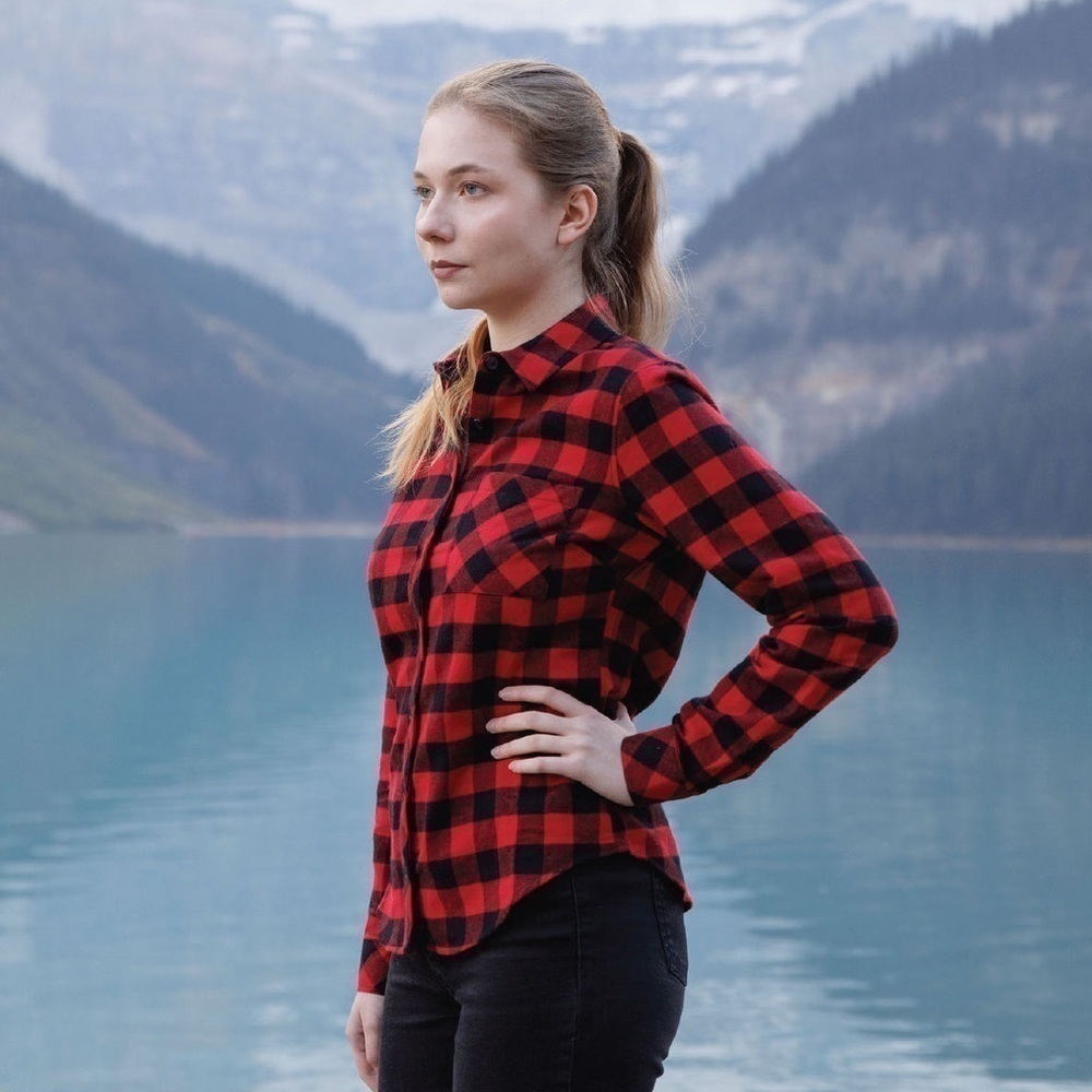 J CREW Flannel Red Plaid Button Down Women’s Small Shirt.